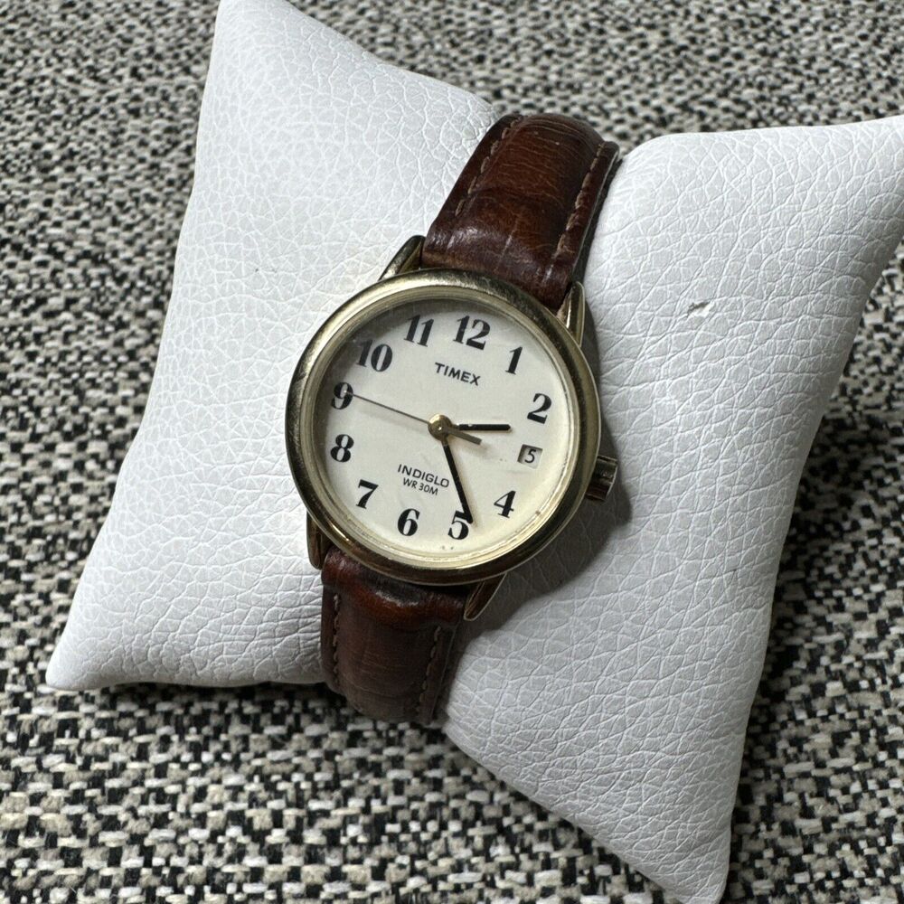 Vintage Timex Lefty Watch Women 21mm Gold Tone Leather Band 1990 New Battery